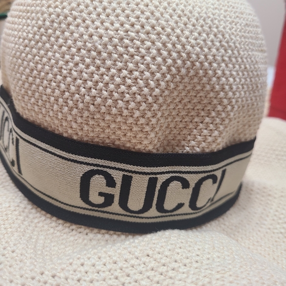 Gucci Beige Knit Bucket Hat - Picture 3 of 5